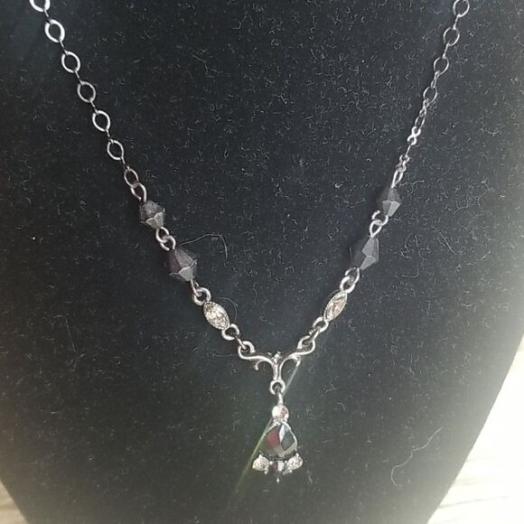 1928 Jewelry Company Petite Pendant - Picture 3 of 3